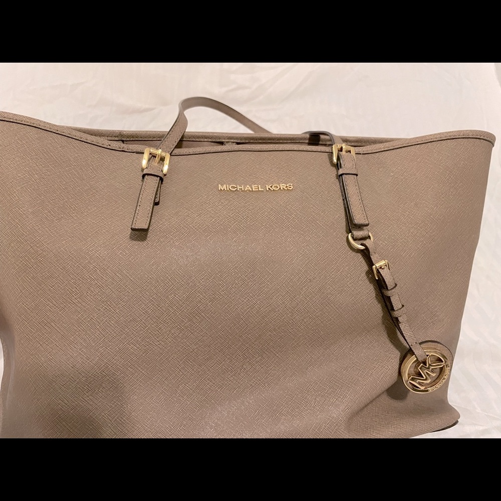 Michael Kors leather jet set travel tote - Picture 4 of 6